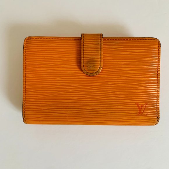 AUTH LOUIS VUITTON MARIGOLD EPI WALLET MADE IN FRANCE - Picture 1 of 13